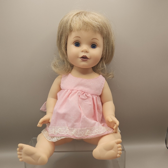Baby So Beautiful Doll by Playmates Toys Vintage 1995 - Picture 1 of 10